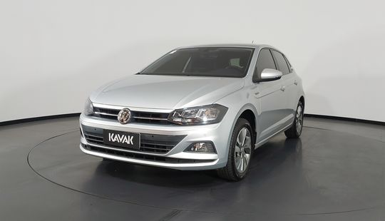 Volkswagen • Polo