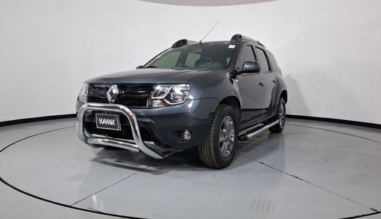 Renault • Duster