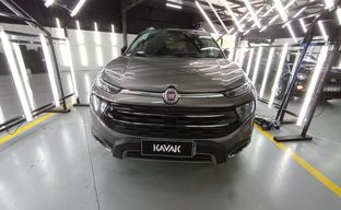 Fiat • Toro