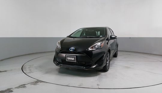 Toyota • Prius