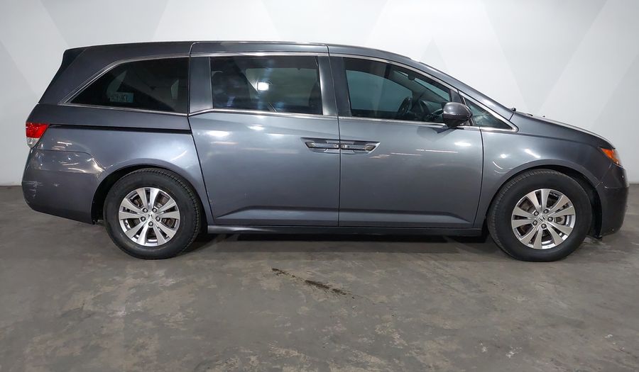 Honda Odyssey 3.5 EXL Minivan 2016