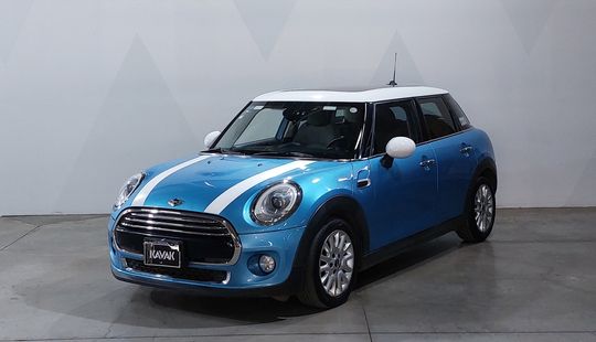 Mini • Cooper