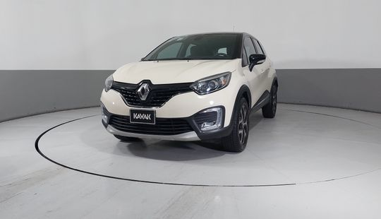 Renault • Captur