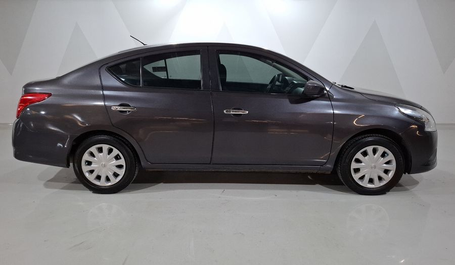 Nissan Versa 1.6 SENSE Sedan 2018