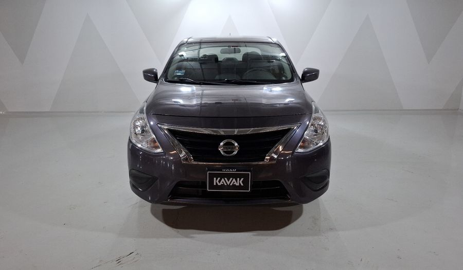 Nissan Versa 1.6 SENSE Sedan 2018