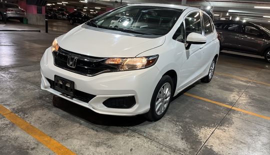 Honda • Fit