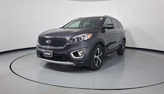 Kia • Sorento