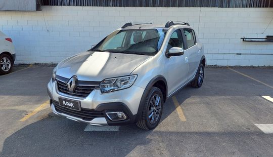 Renault • Sandero Stepway