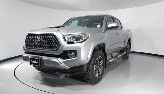 Toyota • Tacoma