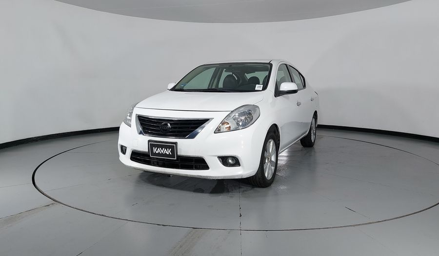 Nissan Versa 1.6 EXCLUSIVE TA AC Sedan 2014