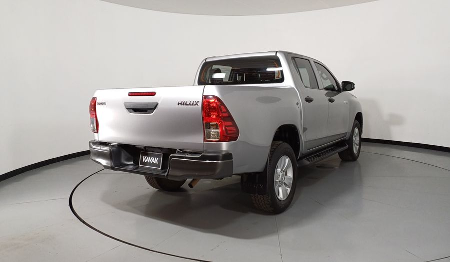 Toyota Hilux 2.7 DOBLE CABINA SR (D-CAB MID) Pickup 2019