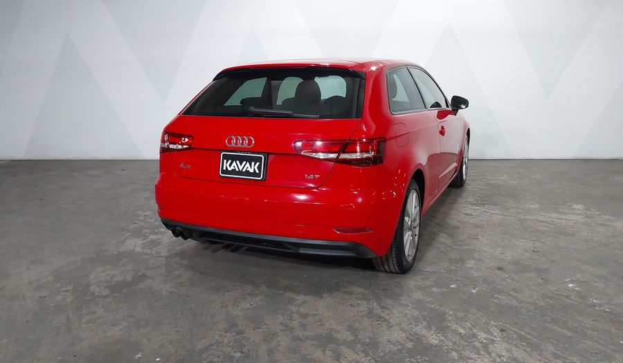 Audi A3 1.4 DYNAMIC S TRONIC Hatchback 2017