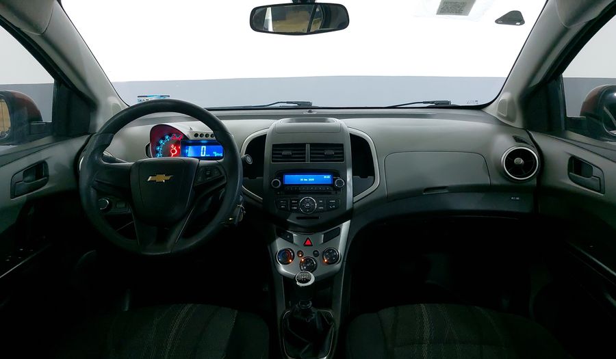 Chevrolet Sonic 1.6 MT D LT Sedan 2014