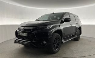 Mitsubishi • Montero Sport