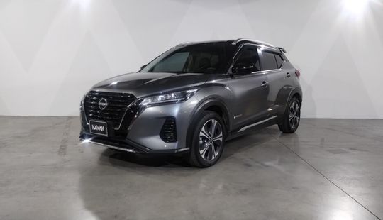 Nissan • Kicks