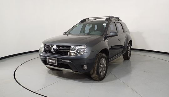 Renault • Duster