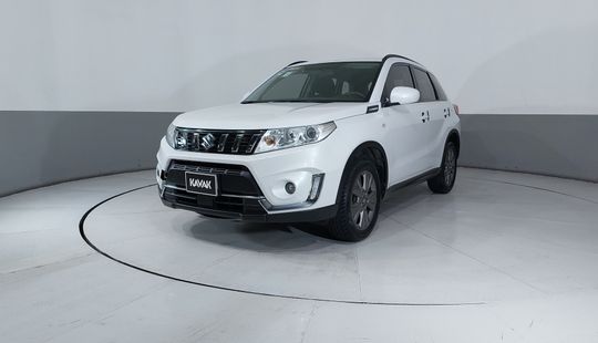 Suzuki • Vitara