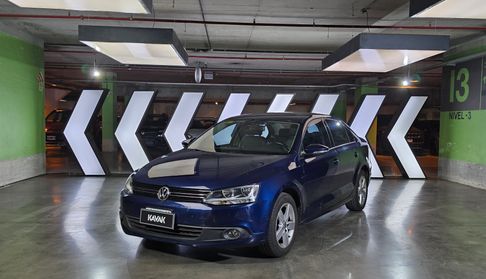 Volkswagen Vento 2.5 LUXURY MT Sedan 2013