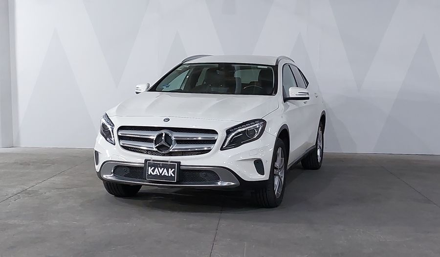 Mercedes Benz Clase Gla 1.6 GLA 200 CGI SPORT Suv 2017