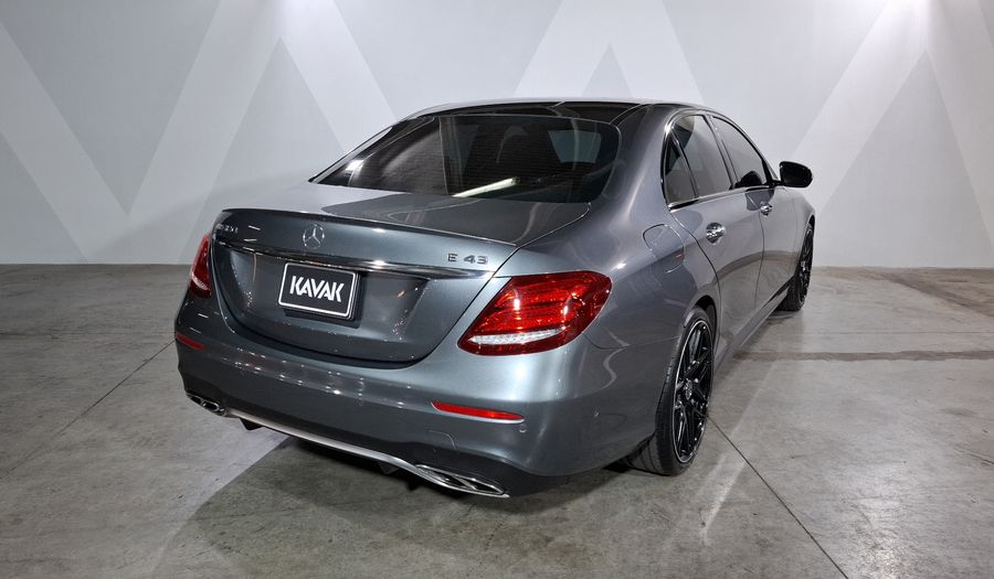 Mercedes Benz Clase E 3.0 MERCEDES-AMG 43 AUTO 4WD Sedan 2019