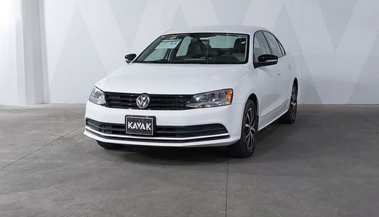 Volkswagen • Jetta