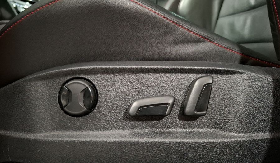 Volkswagen Golf 2.0 GTI DCT Hatchback 2018