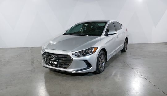 Hyundai • Elantra