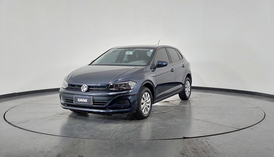 Volkswagen • Polo