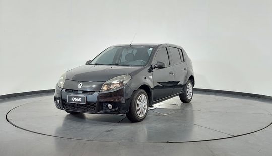 Renault • Sandero