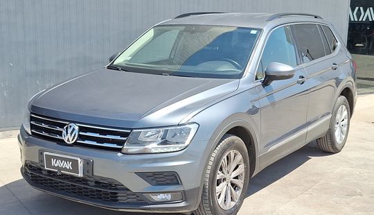 Volkswagen • Tiguan