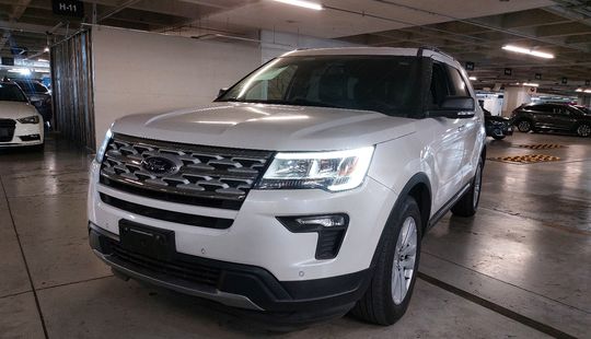 Ford • Explorer