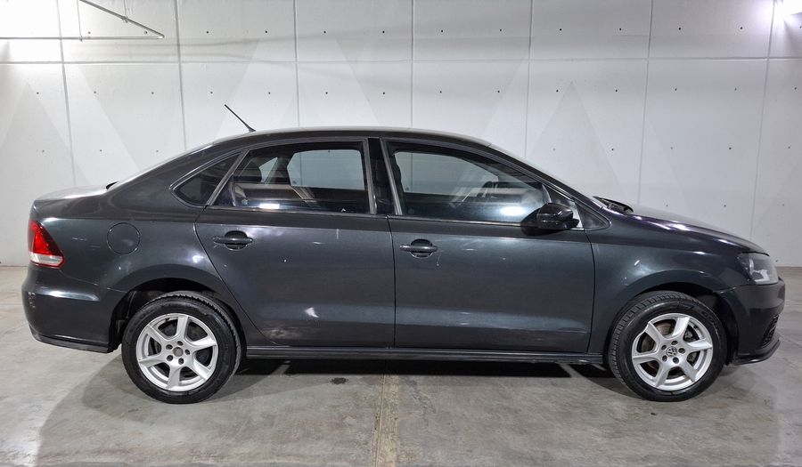 Volkswagen Vento 1.6 STARTLINE Sedan 2021