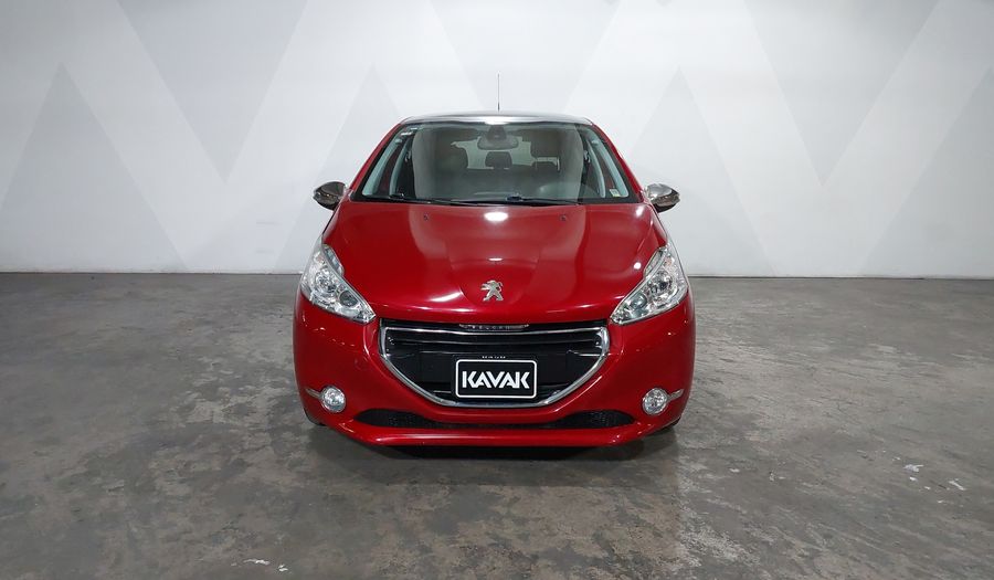 Peugeot 208 1.6 FELINE AT Hatchback 2014