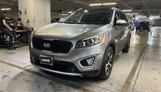 Kia • Sorento