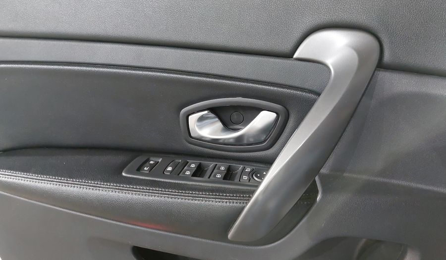 Renault Safrane 3.5 DYNAMIQUE AT Sedan 2012