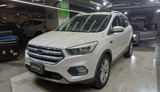 Ford • Escape