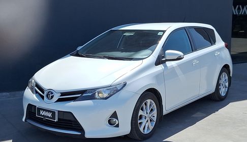 Toyota Auris 1.6 LEI CVT Hatchback 2015