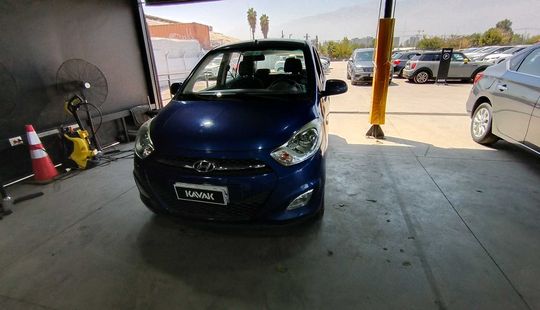 Hyundai • I10