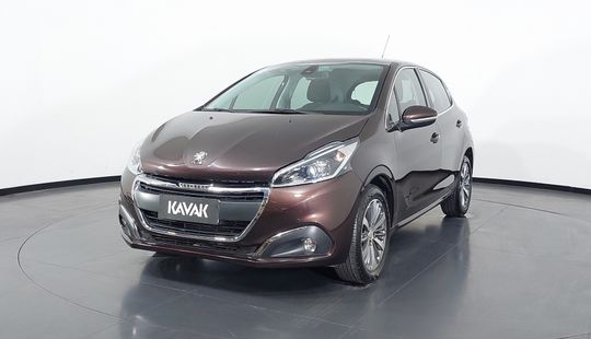 Peugeot • 208