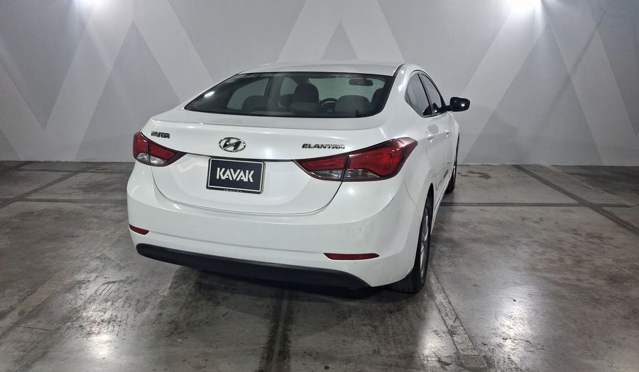 Hyundai Elantra 1.8 GLS PREMIUM AT Sedan 2015