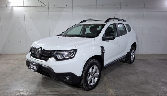 Renault • Duster