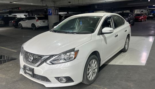 Nissan • Sentra