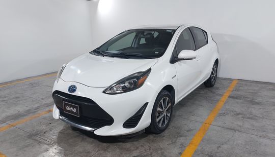 Toyota • Prius C