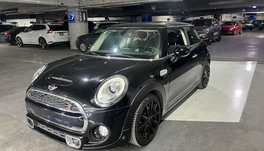 Mini • Cooper S