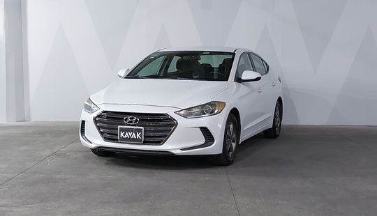 Hyundai • Elantra