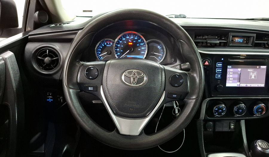 Toyota Corolla 1.8 C MT Sedan 2017