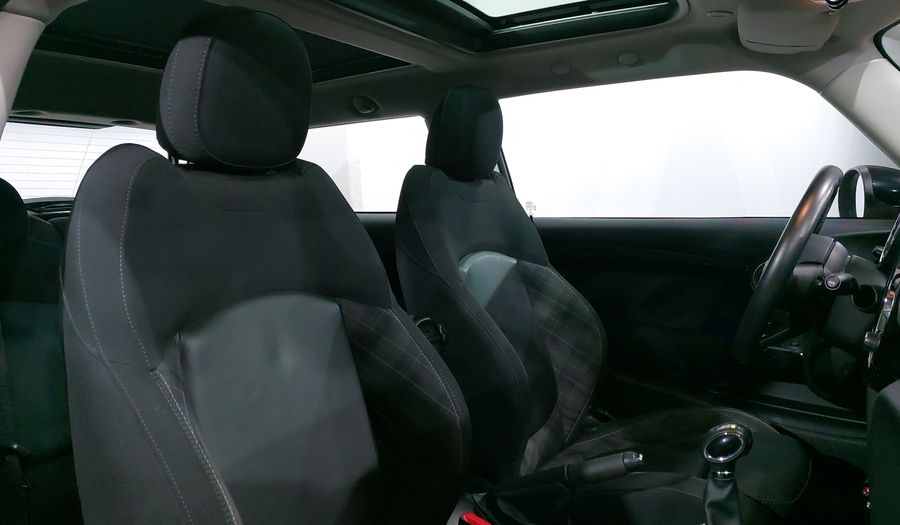 Mini Cooper 1.5 COOPER CHILI AUTO Hatchback 2018