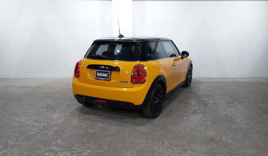 Mini Cooper 1.5 COOPER CHILI AUTO Hatchback 2018