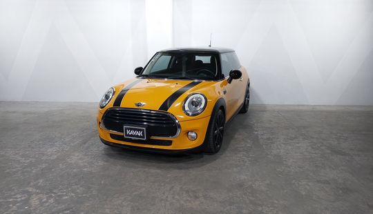 Mini • Cooper