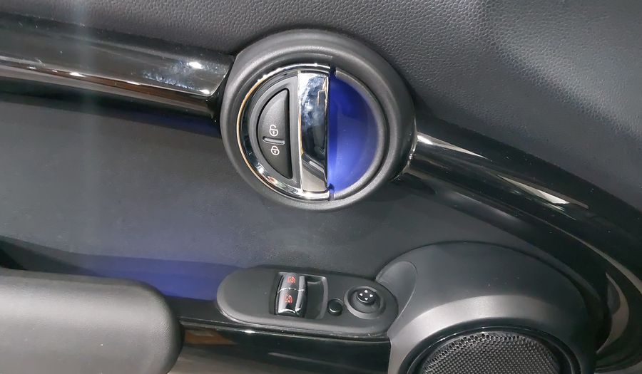 Mini Cooper 1.5 COOPER CHILI AUTO Hatchback 2018